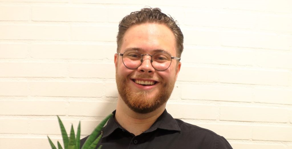 De bouw roept om verandering, innovatie en duurzaamheid. Hoe de sector er over vijftien jaar uitziet weet niemand precies, maar één ding weet ik zeker: ik wil erbij zijn. En ik wil helpen bouwen aan een betonsector die niet alleen sterk is, maar ook toekomstbestendig.